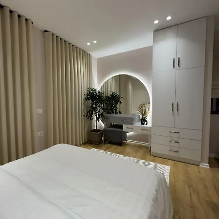 Pave Apartmán Korce